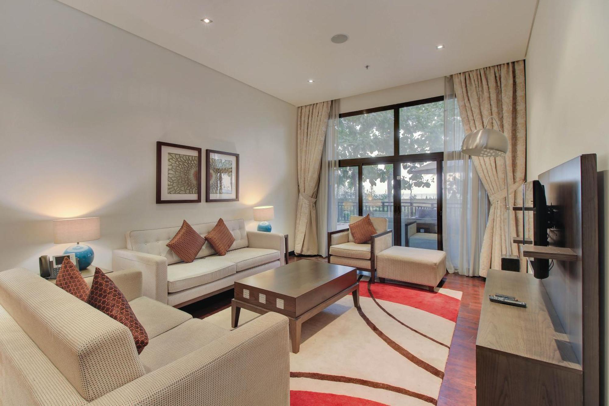 Luxe Getaways Royal Amwaj Palm Jumeirah Resort Apartment Holiday Home Дубай Экстерьер фото