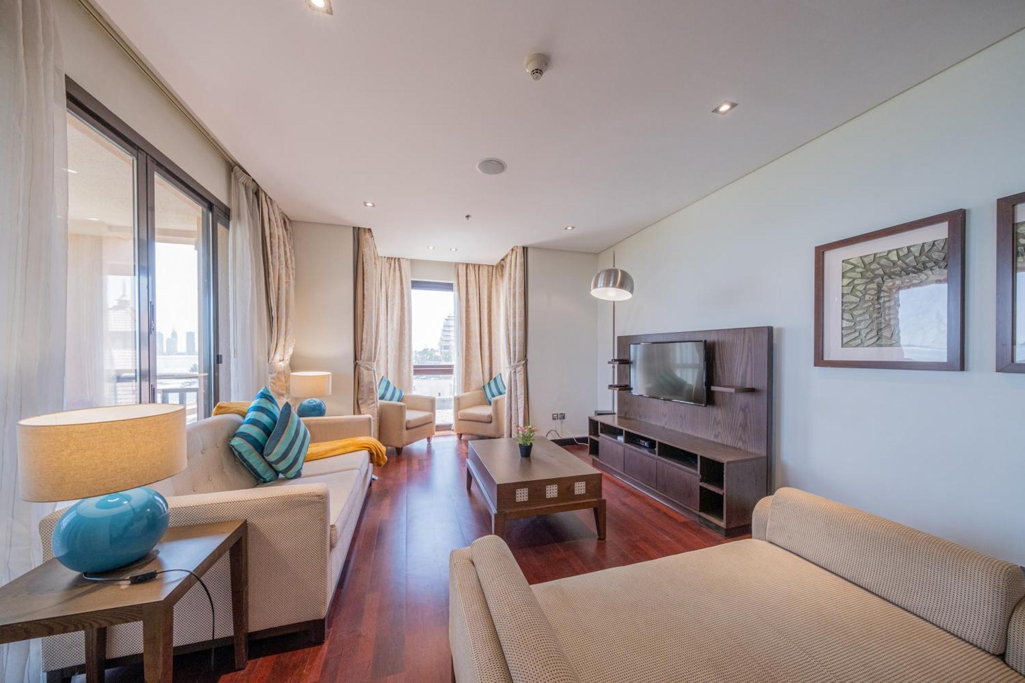 Luxe Getaways Royal Amwaj Palm Jumeirah Resort Apartment Holiday Home Дубай Экстерьер фото